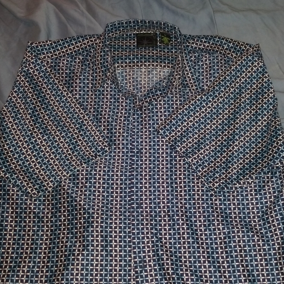 Address unknown button up shirt - Picture 1 of 3
